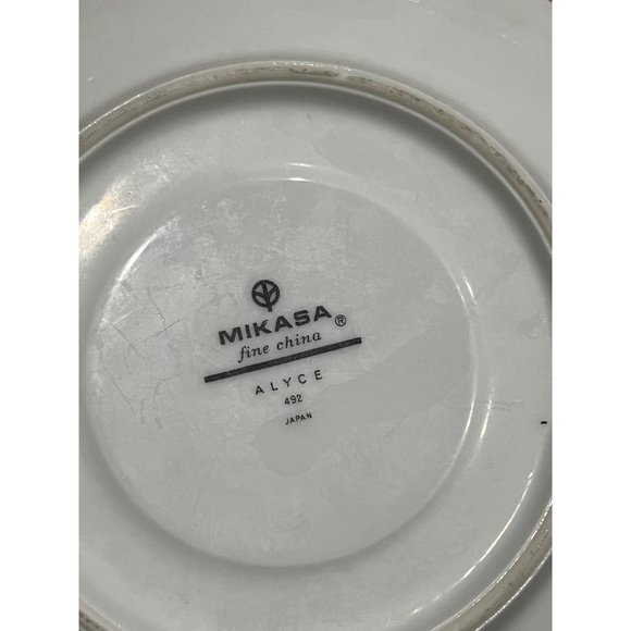 Mikasa Fine China - Alyce Pattern - 4 Saucers - Picture 3 of 4